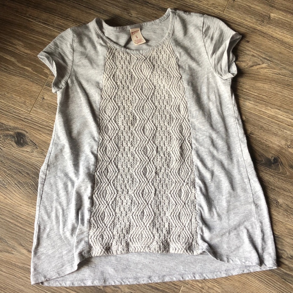 snug tshirt